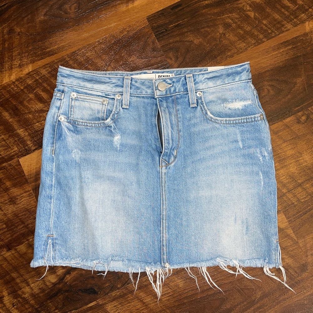 Lovers + friends Jean skirt!